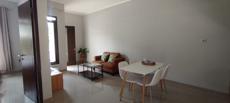 Turun Harga Rumah Brand New di Komp Plataran Indah, Sawah Lama Ciputat