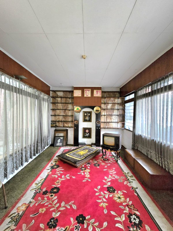 Dijual Rumah Lokasi Strategis di Cikini Jakarta Pusat Cocok Untuk Hunian Maupun Kantor.