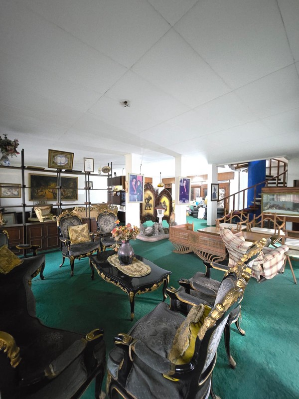 Dijual Rumah Lokasi Strategis di Cikini Jakarta Pusat Cocok Untuk Hunian Maupun Kantor.