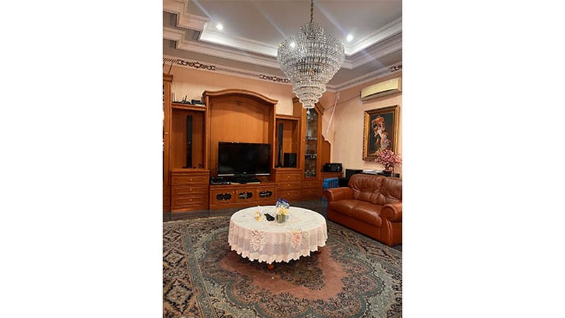 Rumah Bukit Gading Villa, Jl Kintamani, Kelapa Gading