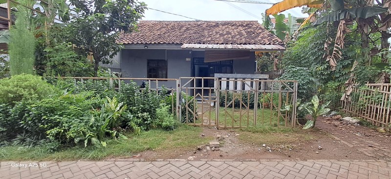 [Dijual] Rumah Hook Siap Huni dengan Hunian Nyaman dan Asri di Karang Tengah, Tangerang