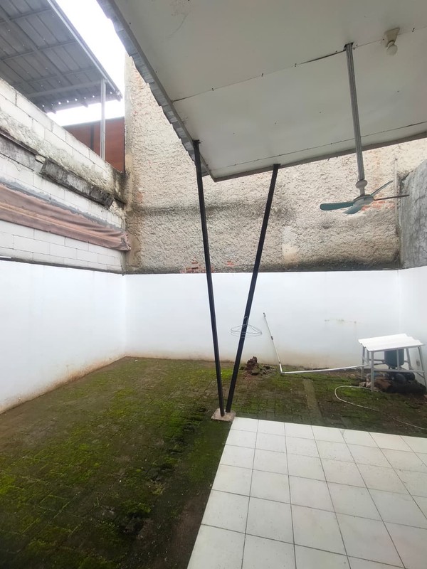 RUMAH STRATEGIS DI WELLINGTON RESIDENCE