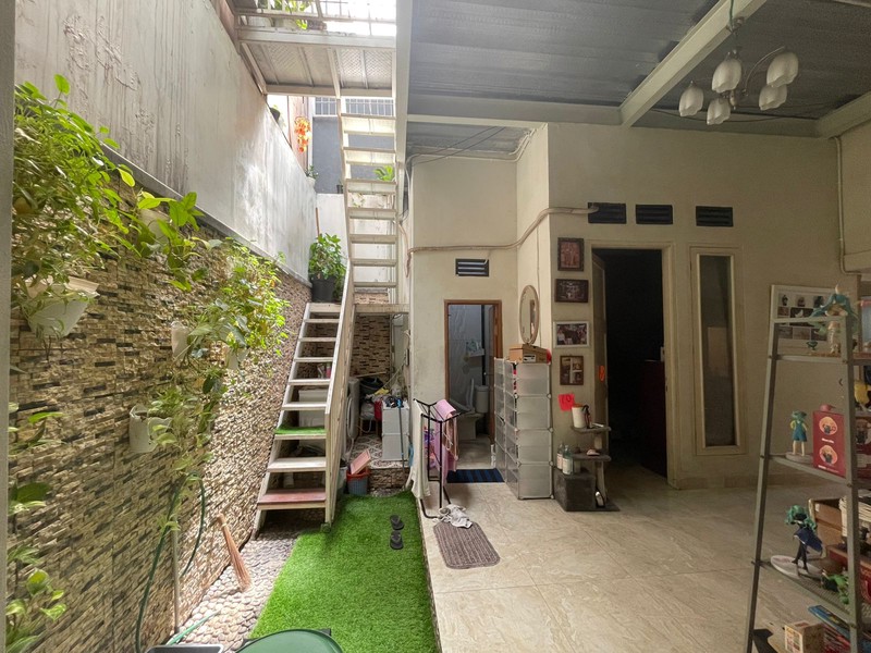 Rumah Bagus Di Cluster Valencia Graha Raya Bintaro Jaya