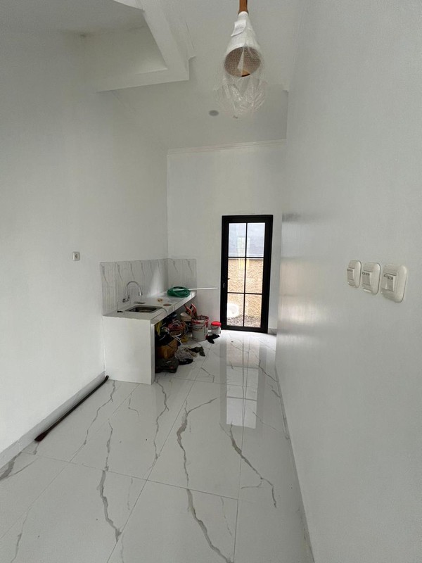 Rumah Minmalis, Brand New, Bagus Lingkungan aman dan Nyaman di CIater- Tangsel