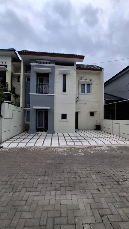 Rumah Cocok Untuk Homestay dalam Perum Lokasi Strategis - Ngaglik Sleman 