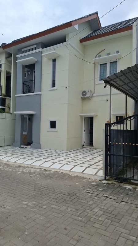 Rumah Cocok Untuk Homestay dalam Perum Lokasi Strategis - Ngaglik Sleman 