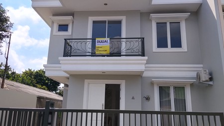 Cluster Exclusive Rumah Baru 2 Lantai Furnished di Cipayung, Jakarta Timur