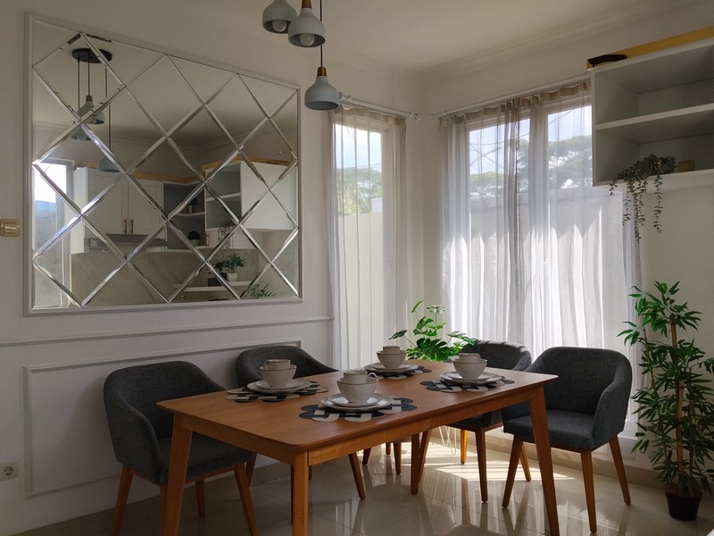 Cluster Exclusive Rumah Baru 2 Lantai Furnished di Cipayung, Jakarta Timur