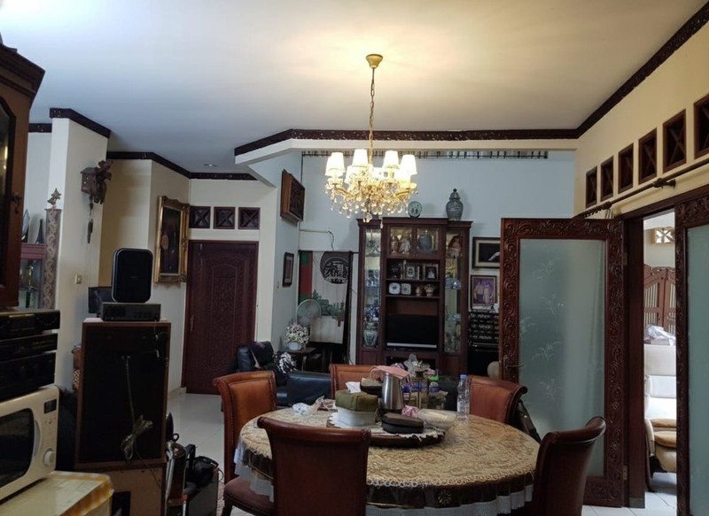 Rumah 2 Lantai Lokasi Strategis di Hang Jebat Kebayoran Baru 