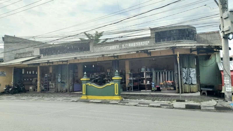 Dijual Ruko 2 Lantai Lokasi Strategis di Jlaan Gito Gati - Tridadi Sleman 