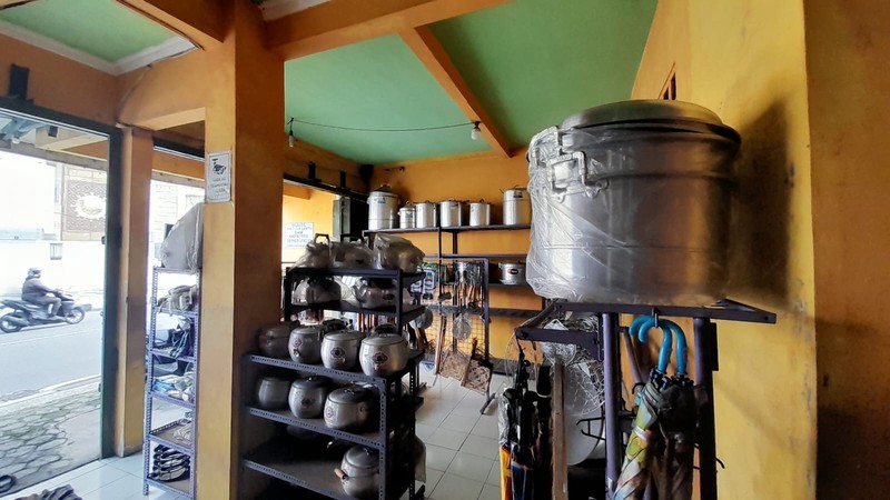 Dijual Ruko 2 Lantai Lokasi Strategis di Jlaan Gito Gati - Tridadi Sleman 