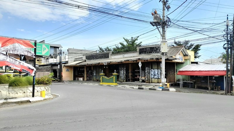 Dijual Ruko 2 Lantai Lokasi Strategis di Jlaan Gito Gati - Tridadi Sleman 