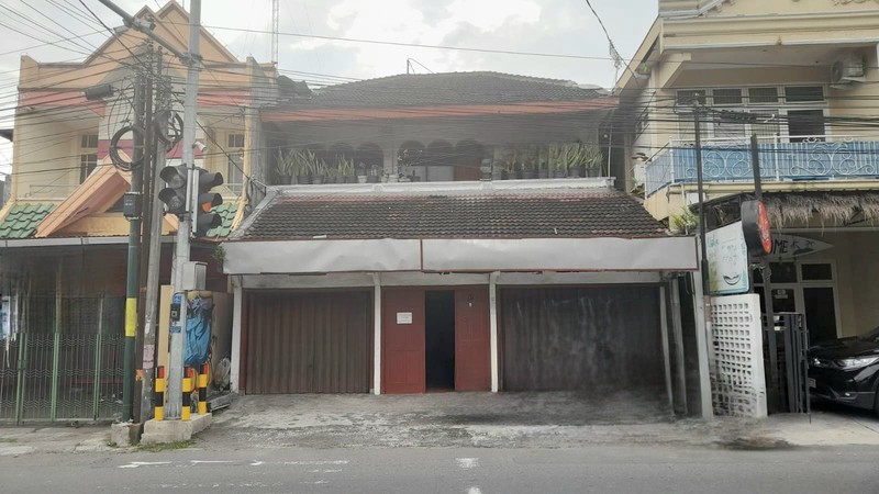 Rumah Cocok Untuk Usaha Lokasi Strategis Dekat Kawasan Wisata Malioboro - Yogyakarta 