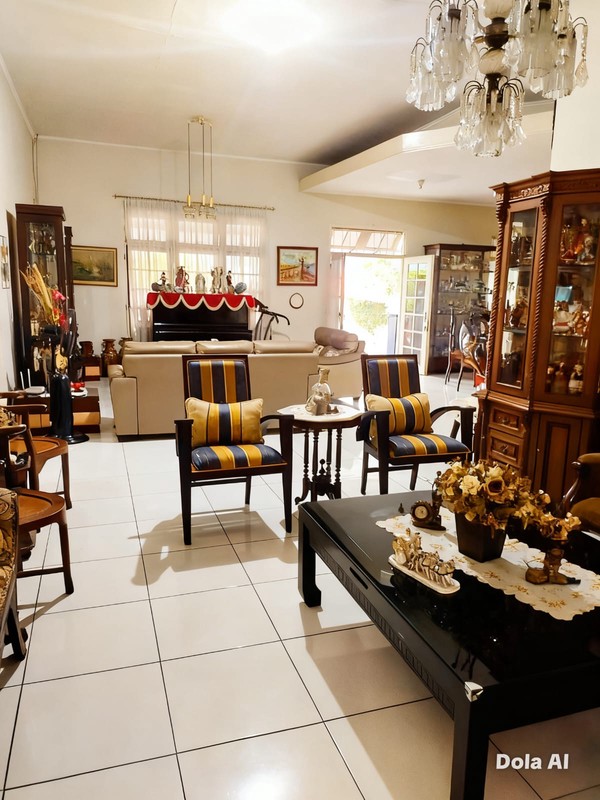 DIJUAL RUMAH TINGGAL 2LT DI HOOK, SIAP HUNI, DI CINERE