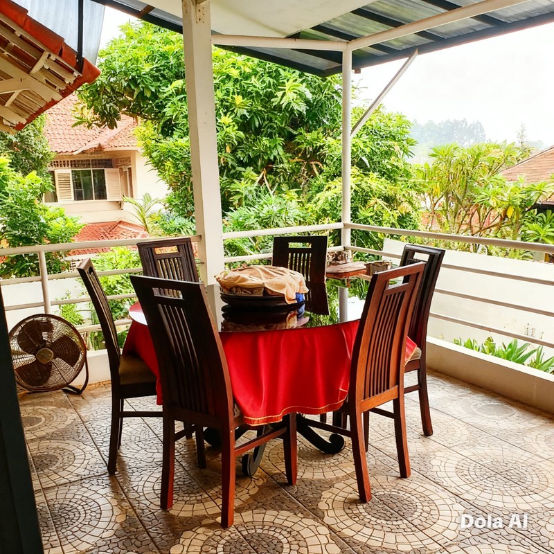 DIJUAL RUMAH TINGGAL 2LT DI HOOK, SIAP HUNI, DI CINERE