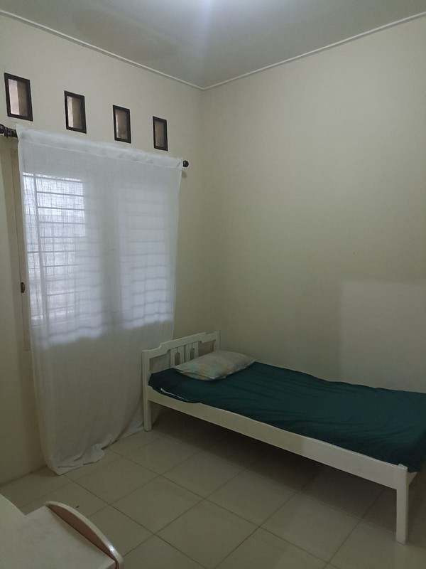 Rumah di kawasan usaha kost Pejompongan Jakarta Pusat