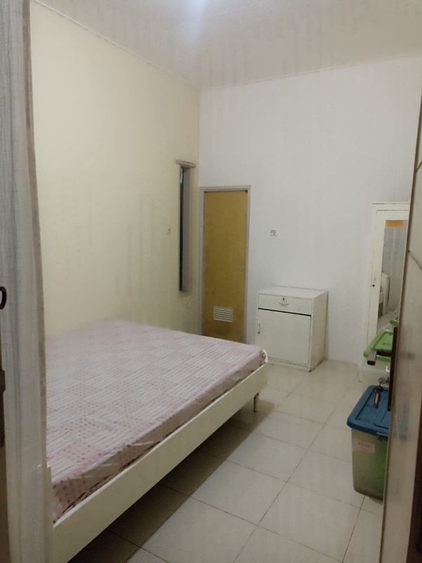 Rumah di kawasan usaha kost Pejompongan Jakarta Pusat