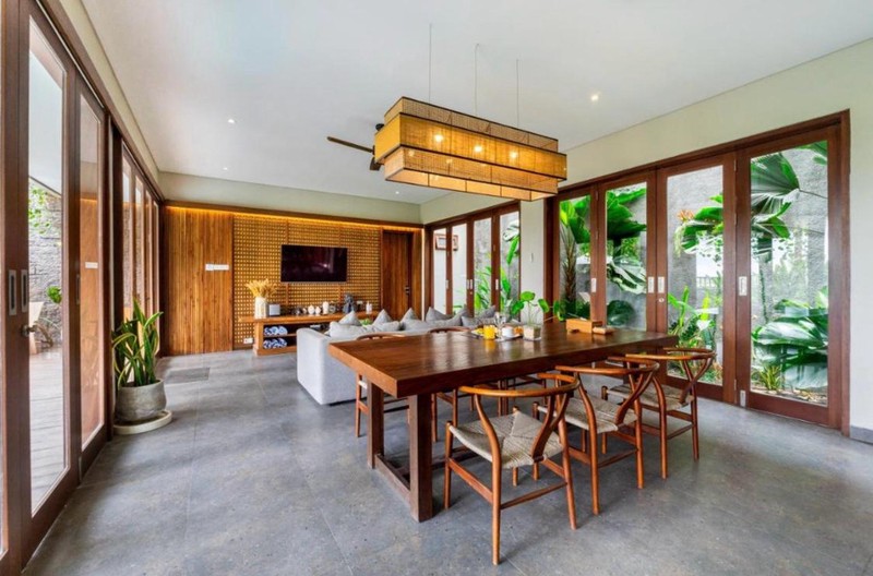 Freehold - Dual-Villa Investment in Prime Batu Bolong< Canggu, Bali - 7 Minutes to the Beach