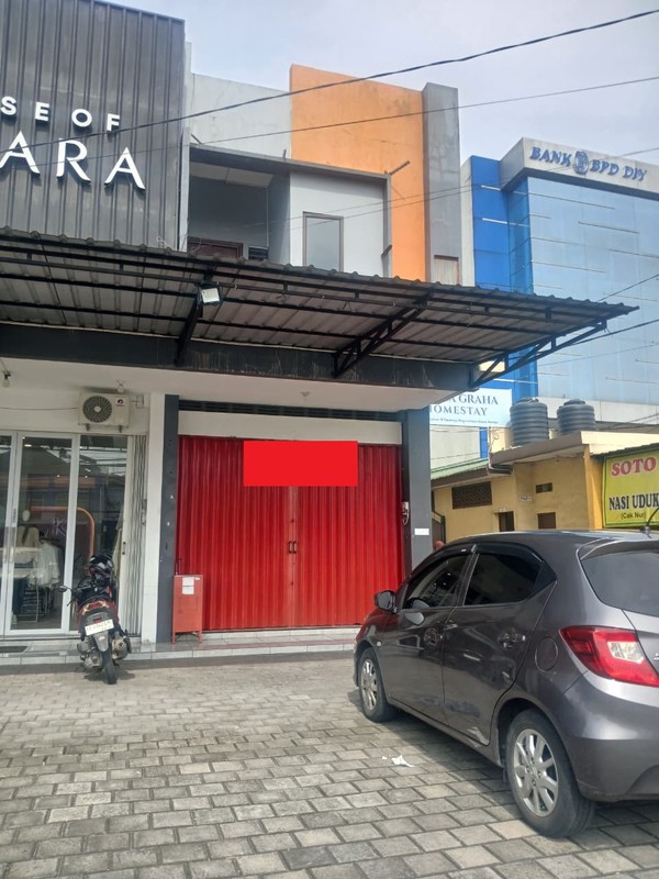 Disewakan Ruko 2 Lantai Lokasi Startegis di Maguwoharjo Sleman 