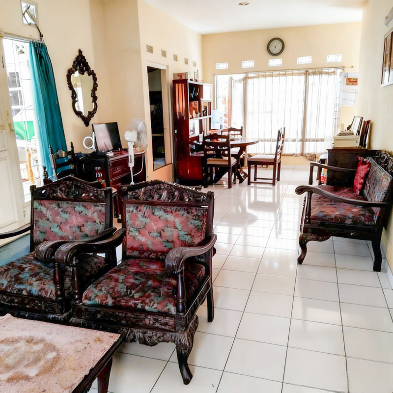 DIJUAL RUMAH 1LT, HITUNG TANAH DI RAWAMANGUN, JAKARTA TIMUR