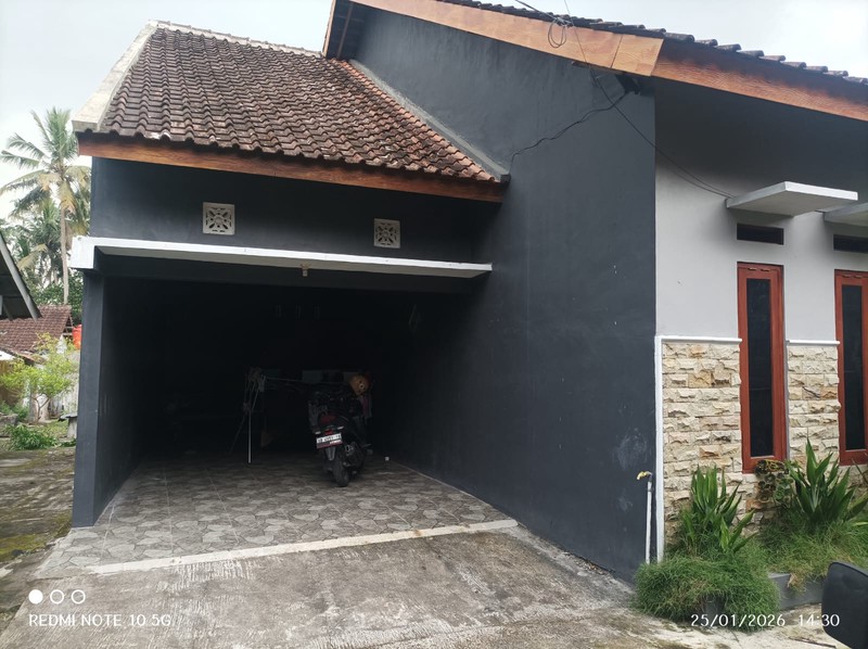Rumah Tinggal Lokasi Strategis Dekat Pasar Rejodani - Donoharjo Ngaglik Sleman 