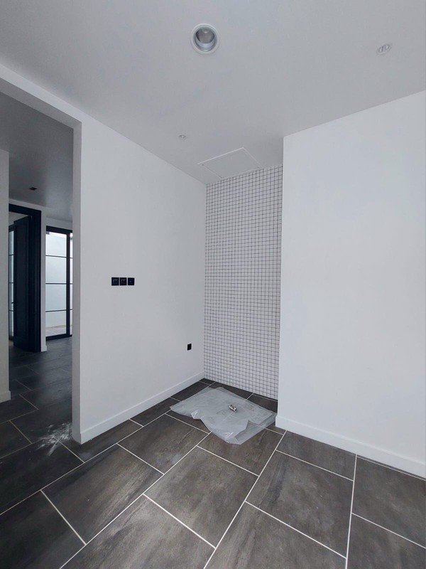 Rumah 2 Lantai Siap Huni dengan Lokasi Premium di daerah Bintaro Sektor 9