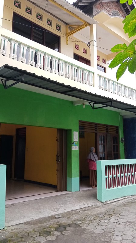 Disewakan Rumah 2 Lantai Lokasi Strategis Dekat Kampus UNISA - Gamping Sleman 