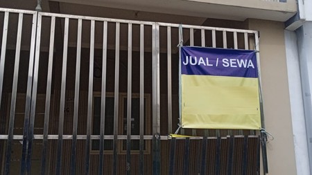 Dijual Rumah Darmo Indah Selatan Tandes Surabaya