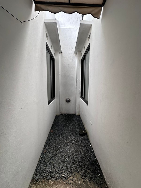 Rumah Rapih, Terawat, Lingkungan aman dan nyaman di Bintaro