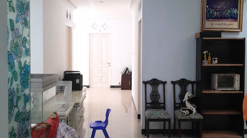 Dijual Rumah Mewah 3 Lantai Jatinegara Baru Jaktim