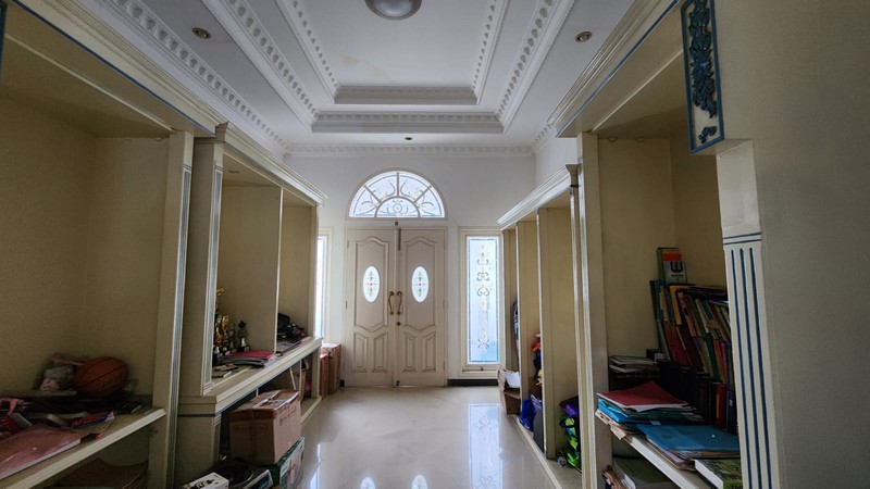 Dijual Rumah Mewah 3 Lantai Jatinegara Baru Jaktim