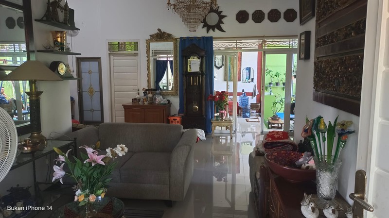 Rumah Classic Elegan, Nyaman dan dirawat sepenuh hati. Dekat Tol Jagorawi Cibinong - Gunung Putri