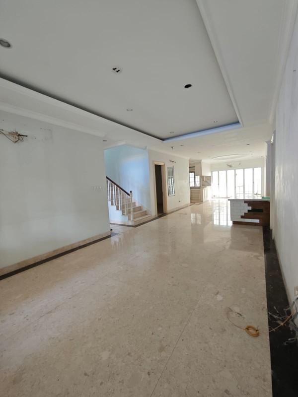 Rumah 2 Lantai Siap Huni di Alam Sutera Palma Dekat Mall dan Tol