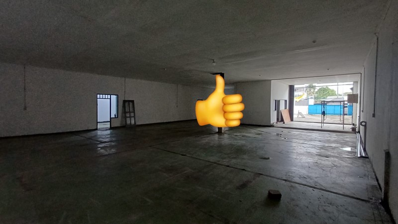 gudang di jalan utama dan dua arah di bekasi kota