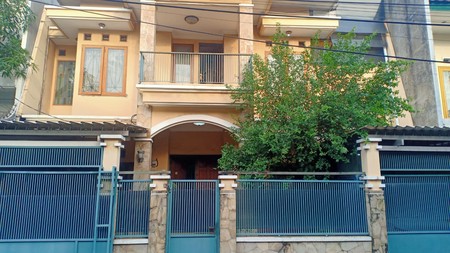 [DIJUAL] Rumah 3 Lantai Siap Huni Daerah Jakarta Barat Lokasi Strategis