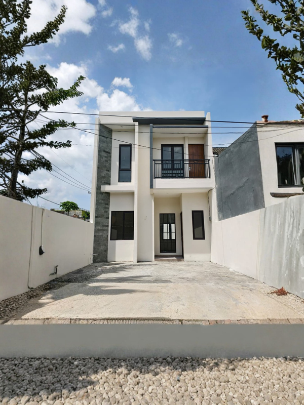 Dijual Rumah Baru 2 Lantai di Bulak Surabaya Utara | 3 KT | LT 82 m2 | 1,05 M