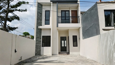 Rumah 2 Lantai Murah di Surabaya Utara - Bulak | 3 Kamar | Bonus Canopy & AC
