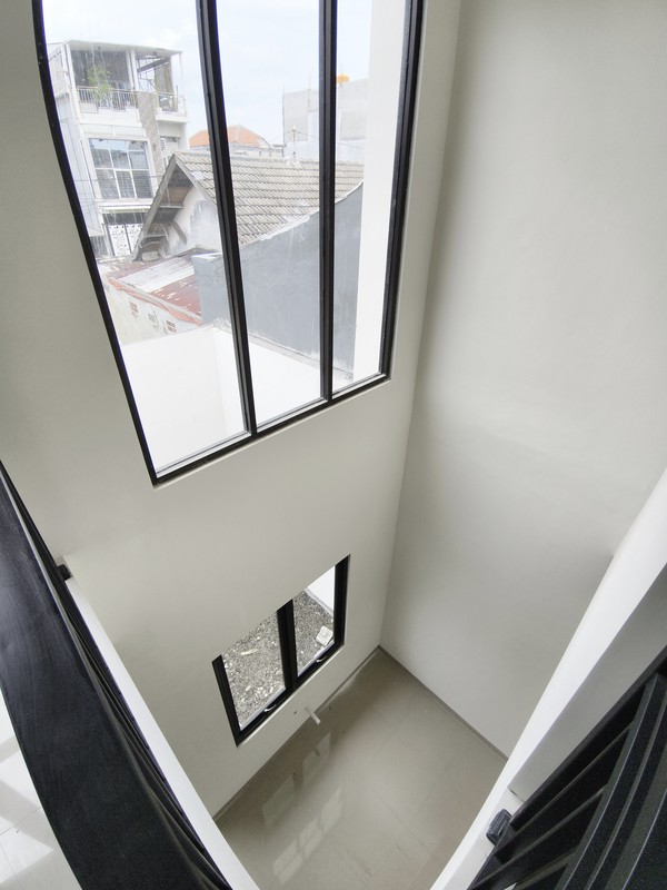 Rumah 2 Lantai Murah di Surabaya Utara - Bulak | 3 Kamar | Bonus Canopy & AC