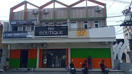 Ruko 2 Lantai Lokasi Strategis di Kawasan Condong Catur - Depok Sleman 