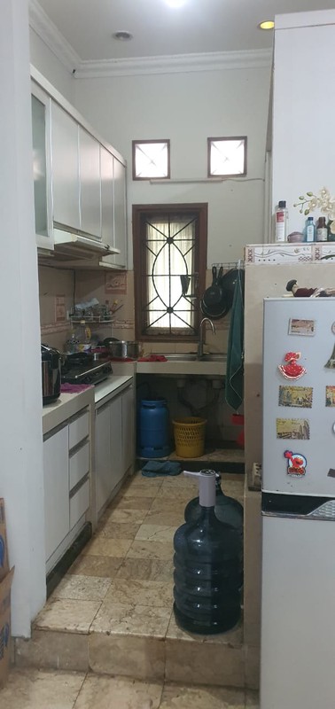 Dijual Rumah 2 Lantai Lokasi Strategis Di Pamulang Estate, Tangerang Selatan