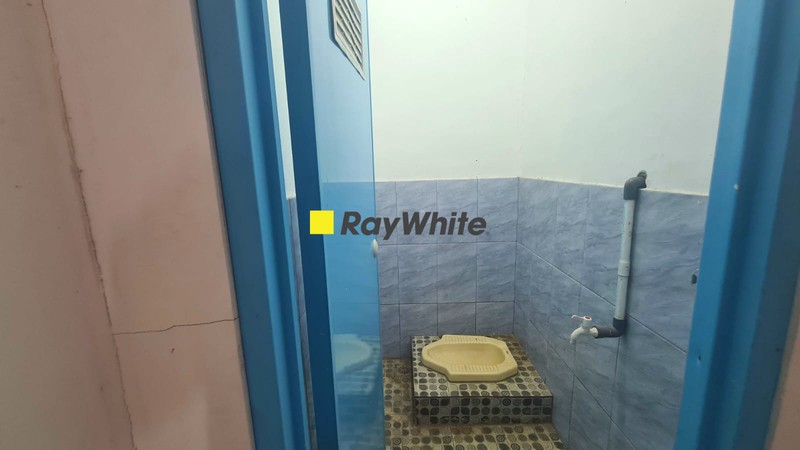 Gudang sewa di komplek pergudangan dekat pelabuhan panjang