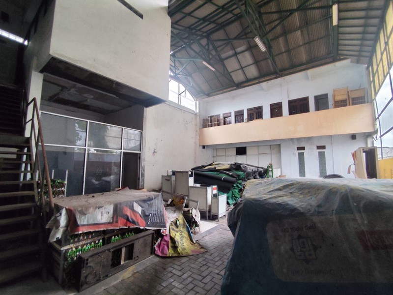 Dijual Gedung Megah & Strategis Investasi Properti Dekat Pusat Perbelanjaan, Banguntapan, Bantul