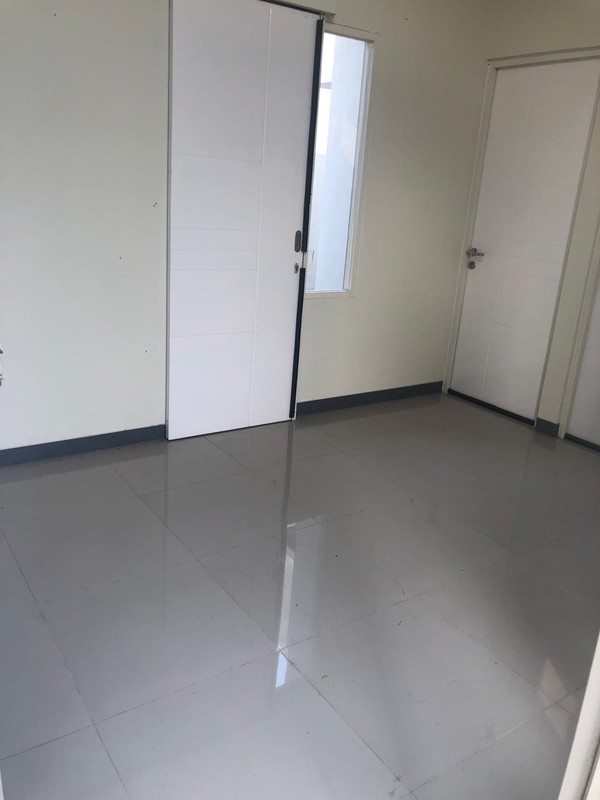 Rumah Sidoarjo Baru Siap Huni di Newton Park Juanda