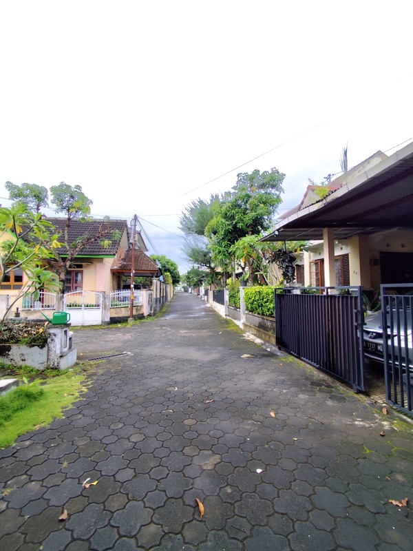 Rumah Modern di Kawasan Berkembang Ngemplak Dekat Pusat Hiburan & Olahraga, Wedomartani, Ngemplak, Sleman