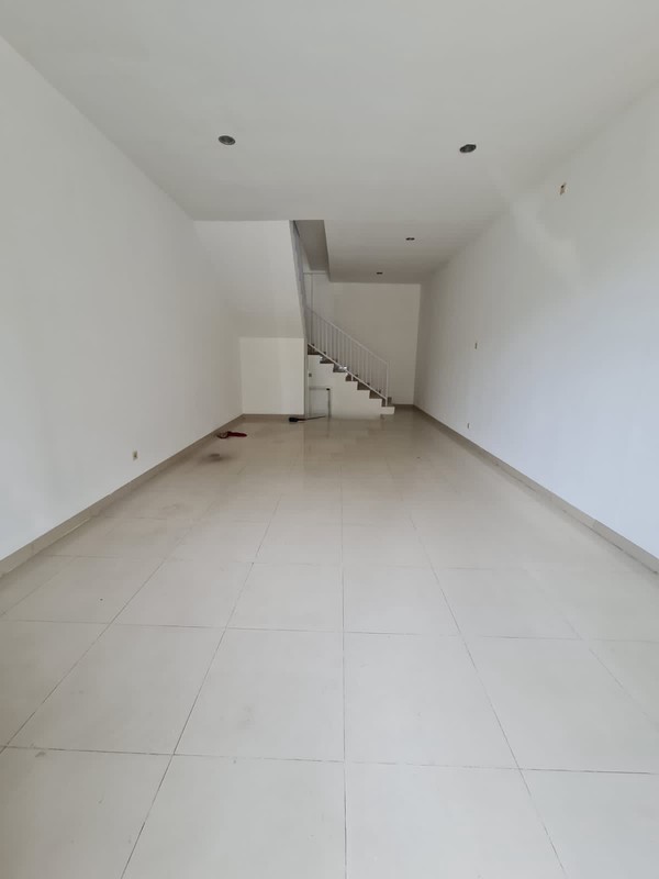 Dijual/Disewakan Ruko Siap Usaha, Area Ramah Bisnis & Mahasiswa, Condongcatur, Depok, Sleman 