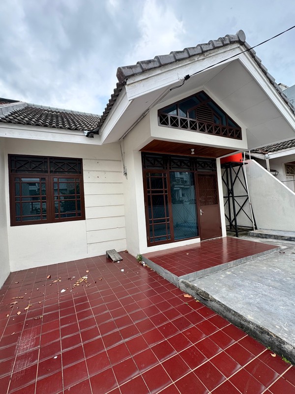 di jual rumah di villa citra murah
