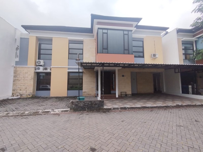 Dijual Hunian Eksklusif & Luas, Di Jl. Imogiri Barat Lokasi Premium & Siap Huni, Ngenutak, Sewon, Bantul