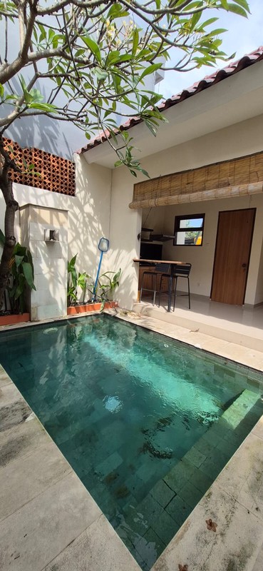 Freehold - Charming Villa for Sale in Kerobokan - Just 300m from Raya Canggu, Bali!