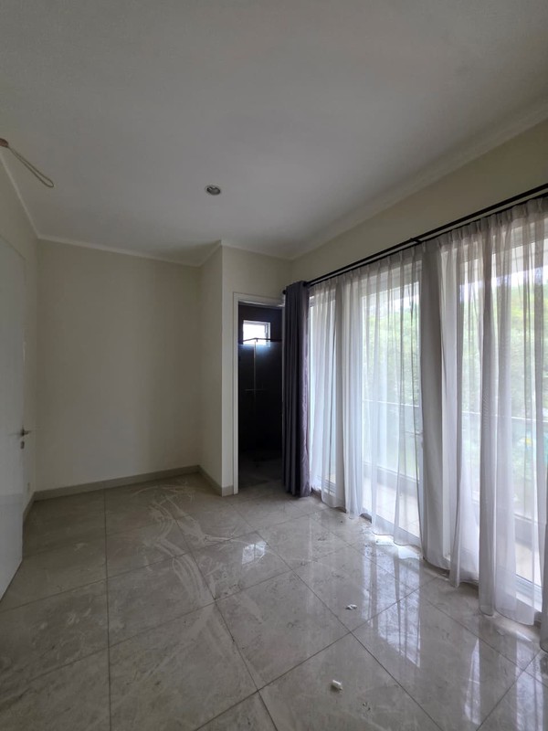 Rumah Bagus Di Discovery Lumina Bintaro Jaya Sektor 9