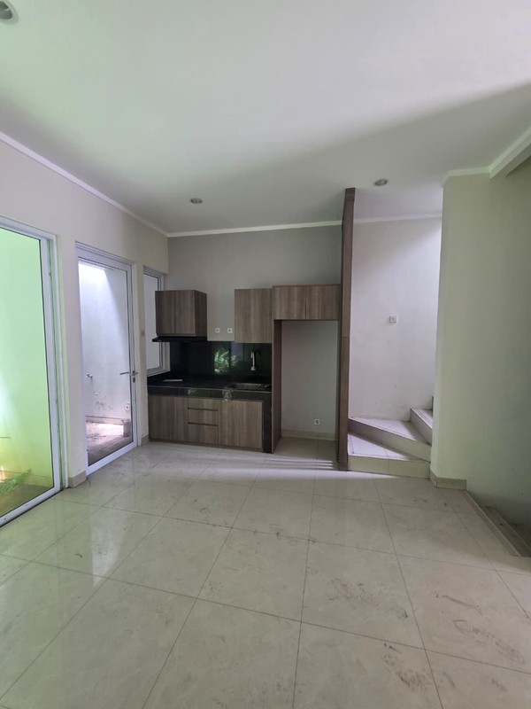 Rumah Bagus Di Discovery Lumina Bintaro Jaya Sektor 9